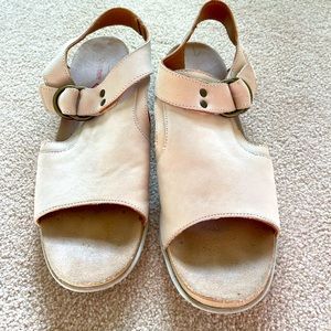 Quoddy sandals